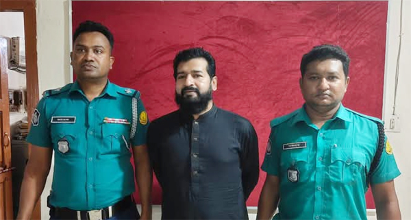 পূবালী ব্যাংক ডাকাত খ্যাত আওয়ামী লীগ নেতা আশিক গ্রেফতার!